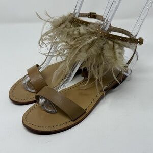 Barney's New York Leather Sandal Flat Feathers Nude Beige Women's Sz 7.5 EU 38